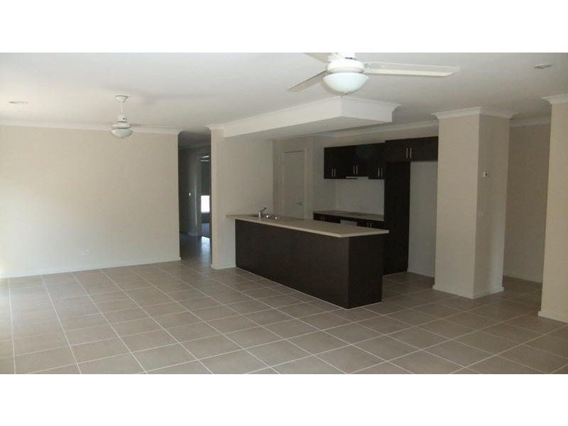 13 Raine Ct, Sunbury VIC 3429