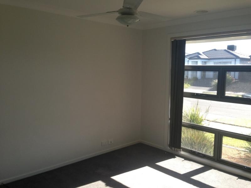 56 Pioneer  Dr, Deer Park VIC 3023