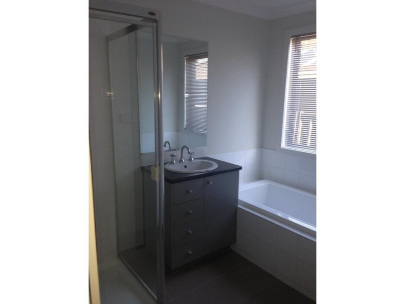 56 Pioneer  Dr, Deer Park VIC 3023