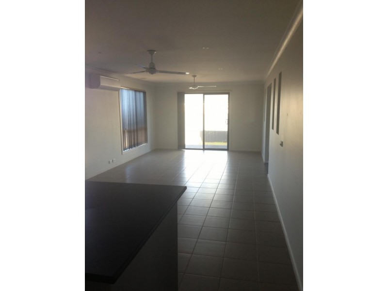 56 Pioneer  Dr, Deer Park VIC 3023