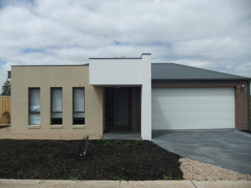 15 Brimstone Dr, Tarneit VIC 3029