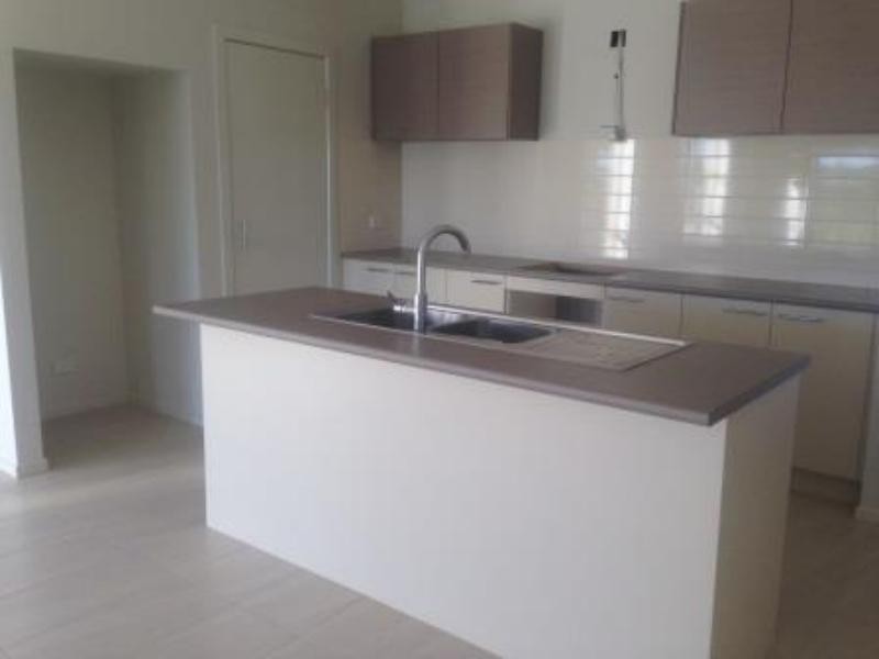 14 Clarence Ct, Sandhurst VIC 3977