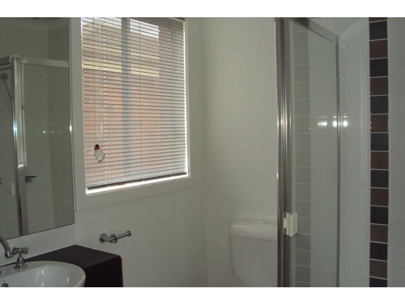 75 Jonah Pde, Deer Park VIC 3023