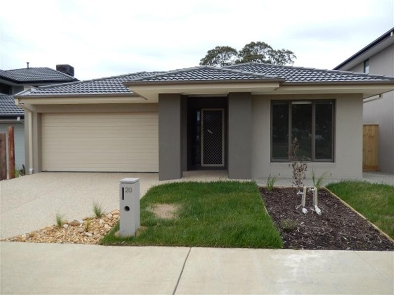 20 Barrington Ch, Sandhurst VIC 3977