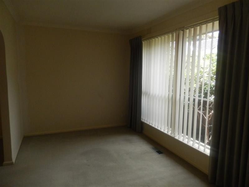 10 Hertford Ct, Wantirna South VIC 3152