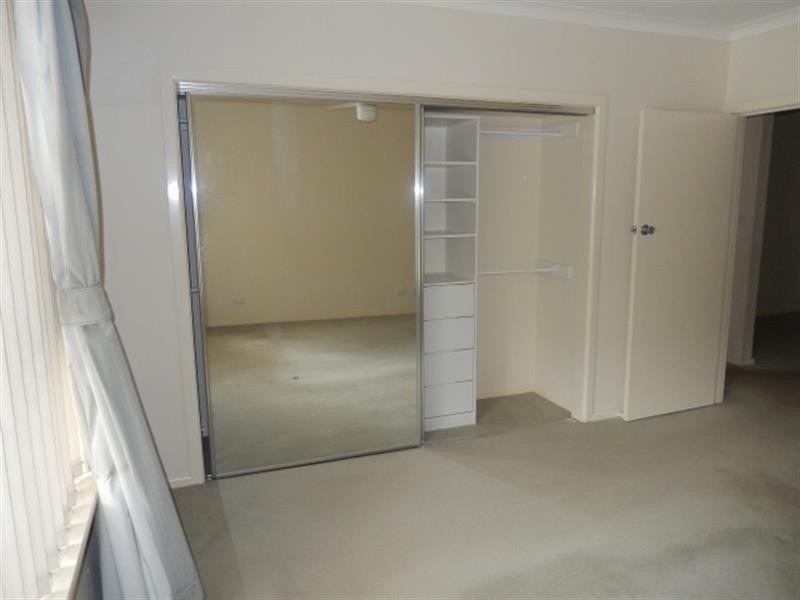 10 Hertford Ct, Wantirna South VIC 3152