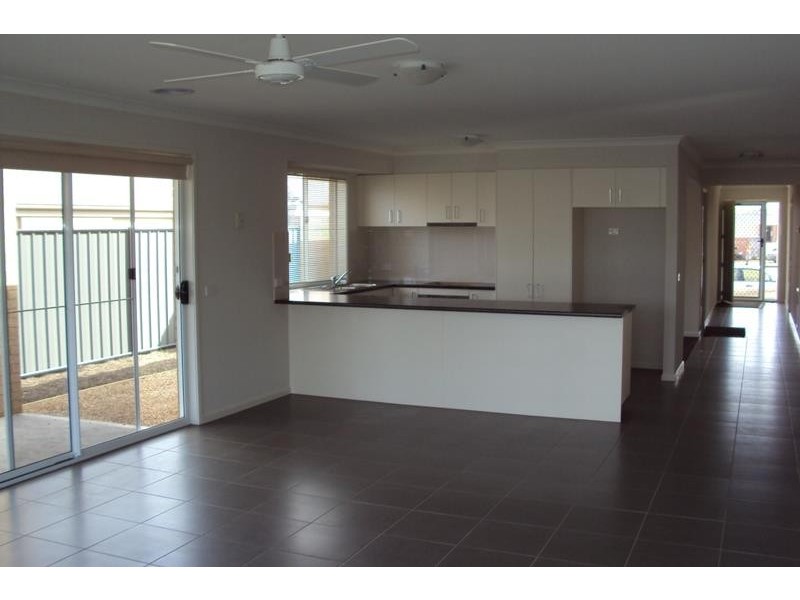 16 Colby Lnk, Derrimut VIC 3030