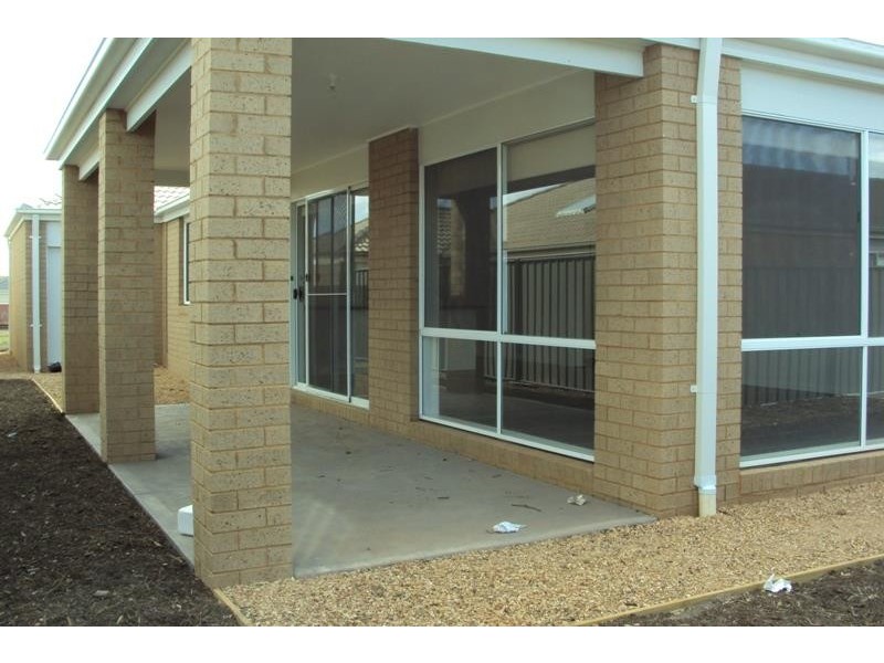 16 Colby Lnk, Derrimut VIC 3030