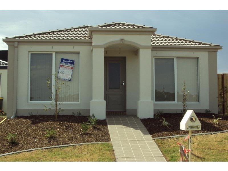 19 Dominion Tce, Truganina VIC 3029