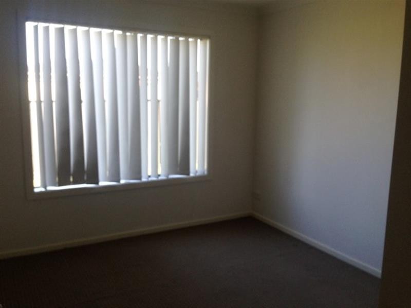 28 Tiverton Pkwy, Derrimut VIC 3030