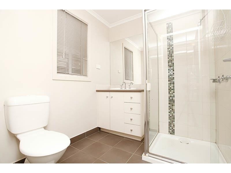 21 Pioneer  Dr, Deer Park VIC 3023