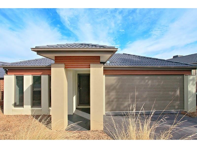 5 Foothills  St, Doreen VIC 3754