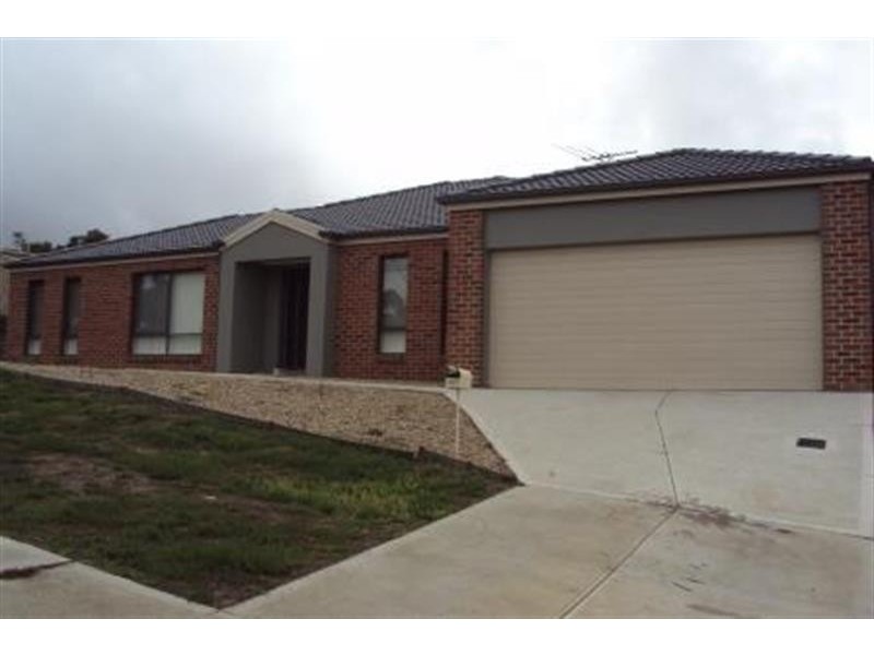 187 Phillip Dr, Sunbury VIC 3429
