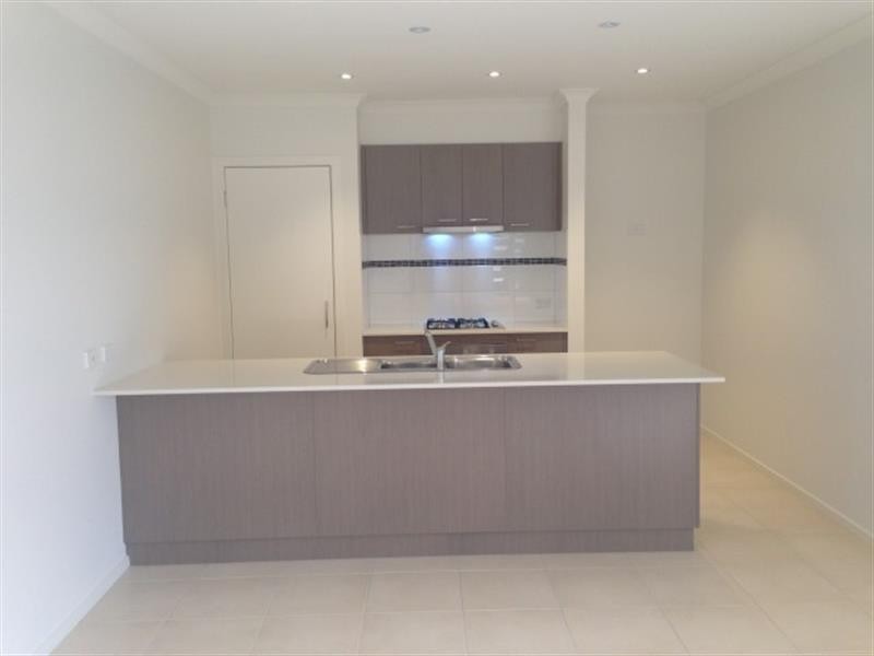 39 Hollaway Dr, Mernda VIC 3754