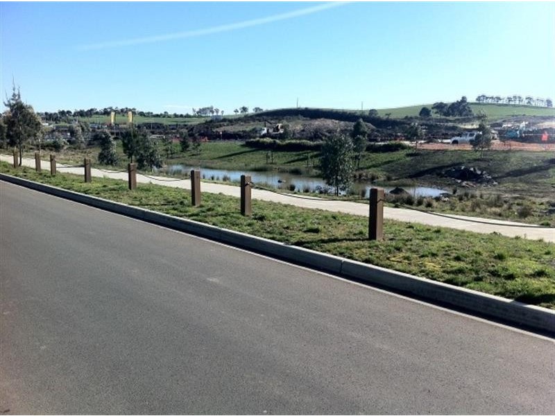 39 Hollaway Dr, Mernda VIC 3754