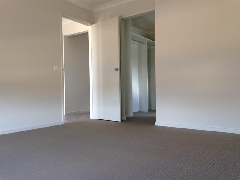 110 James Melrose Dr, Brookfield VIC 3338