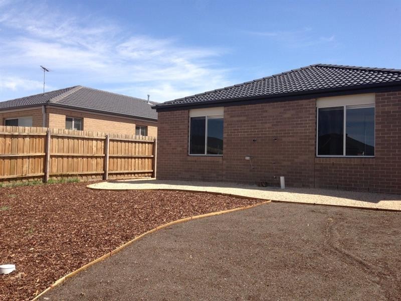 14 Corkwood Cres, Wallan VIC 3756