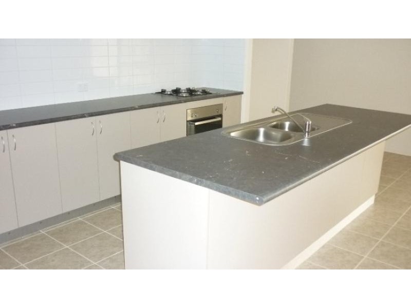 6 St Pierre  Loop, Meadow Springs WA 6210