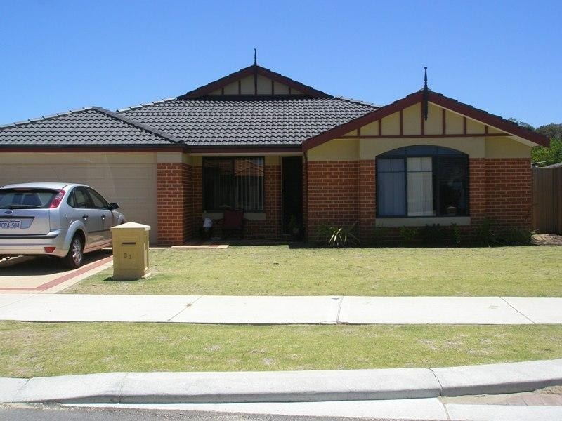 31 Giglia Dr, Sinagra WA 6065