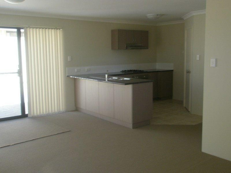 34 Jedburgh Loop, Sinagra WA 6065