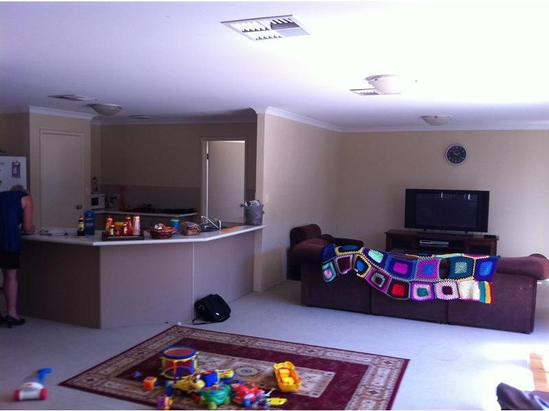 12 Grand Paradiso  Pde, Merriwa WA 6030