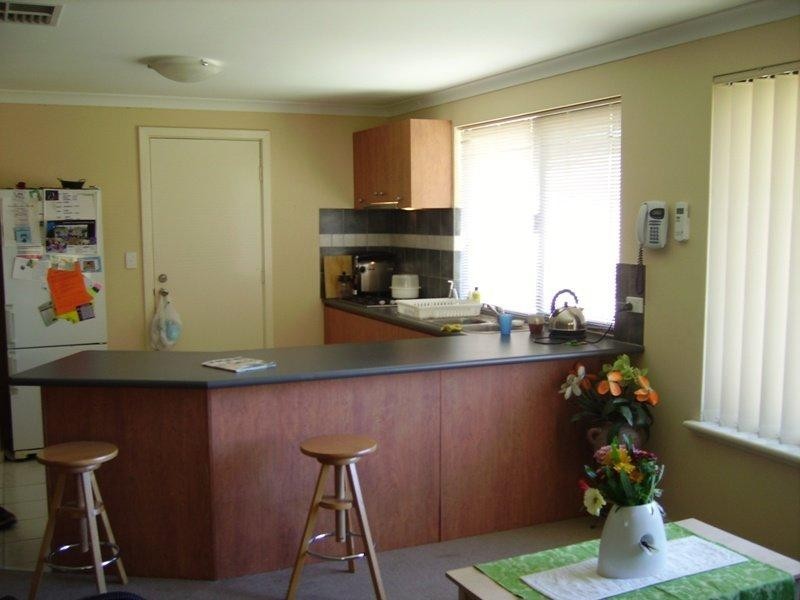 13 Blade  Rd, Canning Vale WA 6155