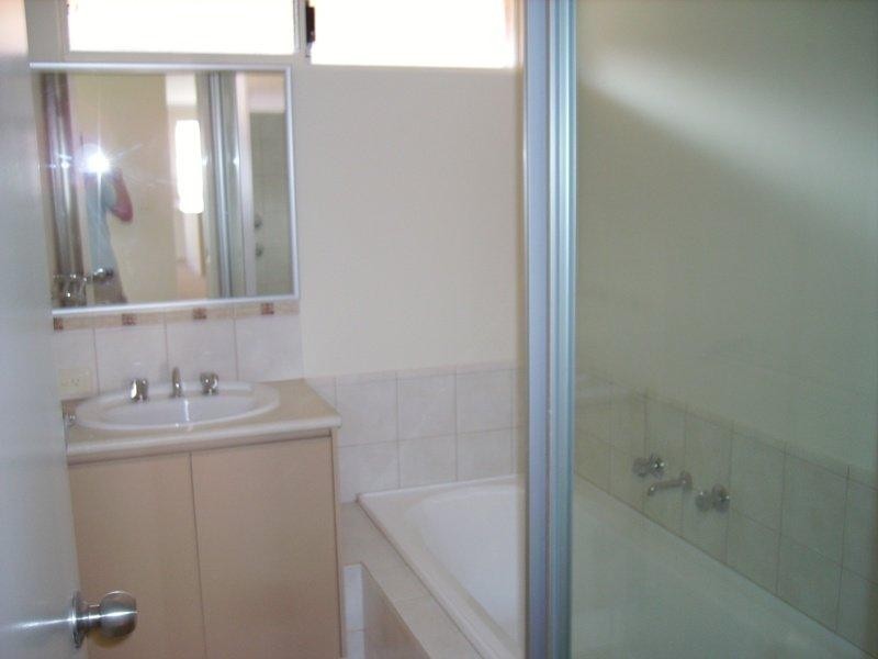 14 Birchgrove  Way, Pearsall WA 6065