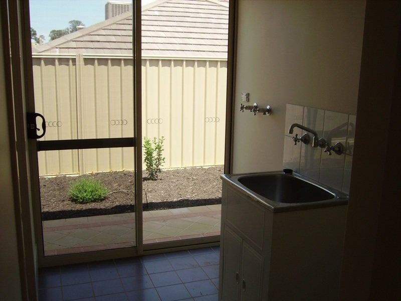 45 Sacremento Parade Pde, Hocking WA 6065