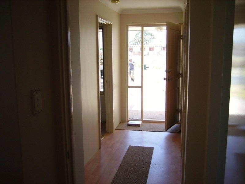 45 Sacremento Parade Pde, Hocking WA 6065