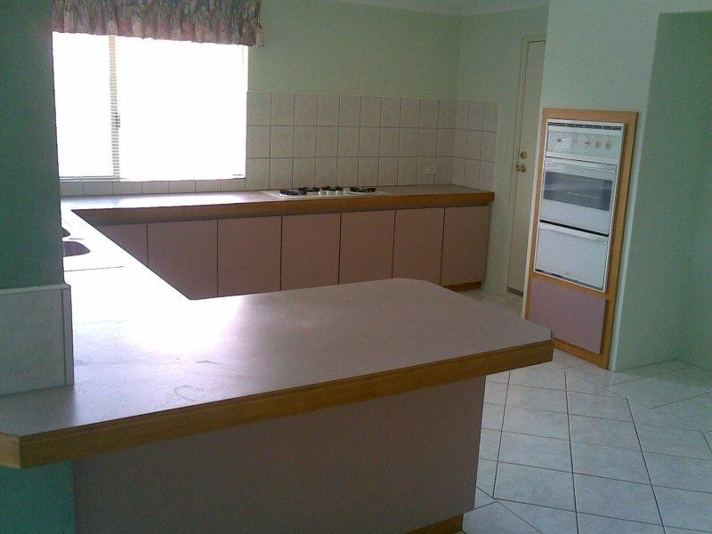 1 Cootha Ct, Ballajura WA 6066