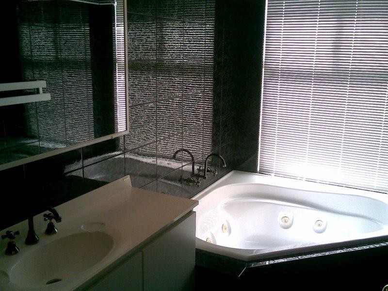 1 Cootha Ct, Ballajura WA 6066