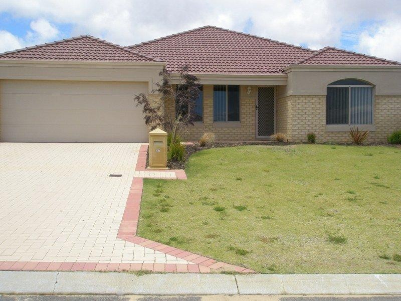27 Goundrey Drive Way, Pearsall WA 6065