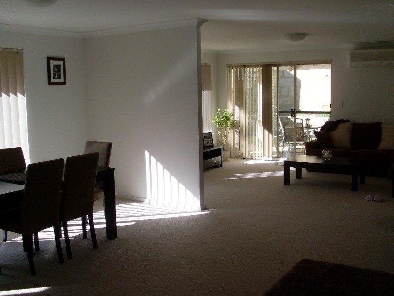 27 Goundrey Drive Way, Pearsall WA 6065