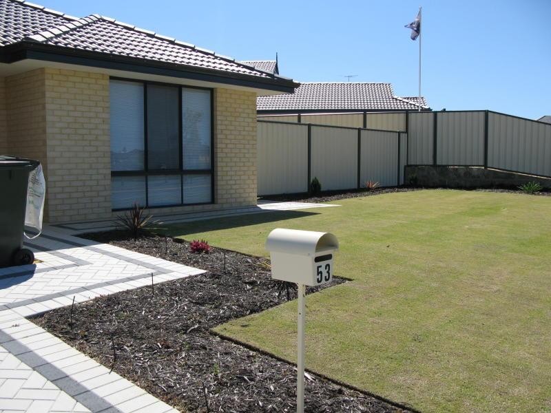 53 Shiralee Bend Bend, Carramar WA 6031