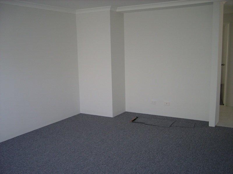 53 Shiralee Bend Bend, Carramar WA 6031