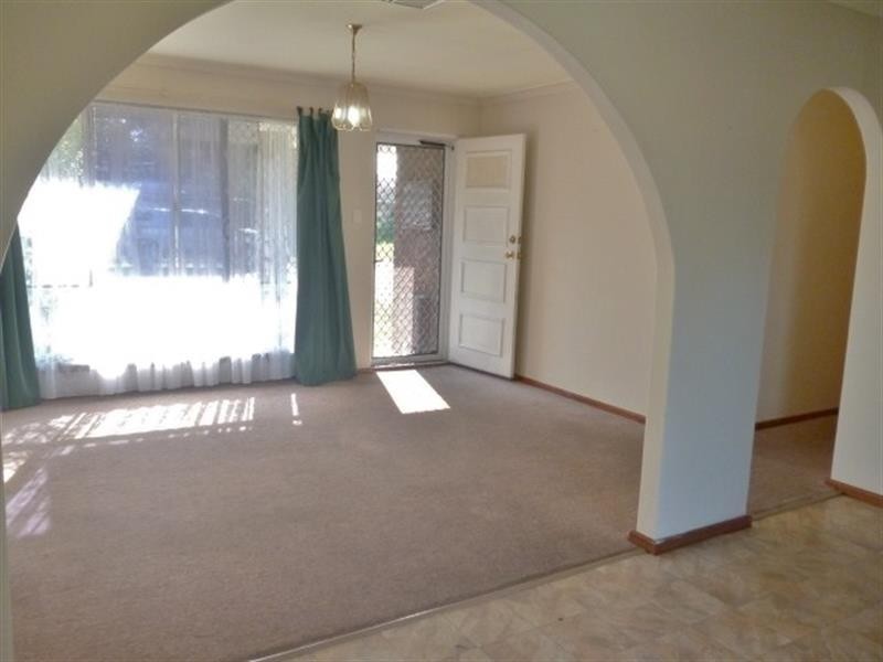 33 Carabeen  Rd, Maddington WA 6109