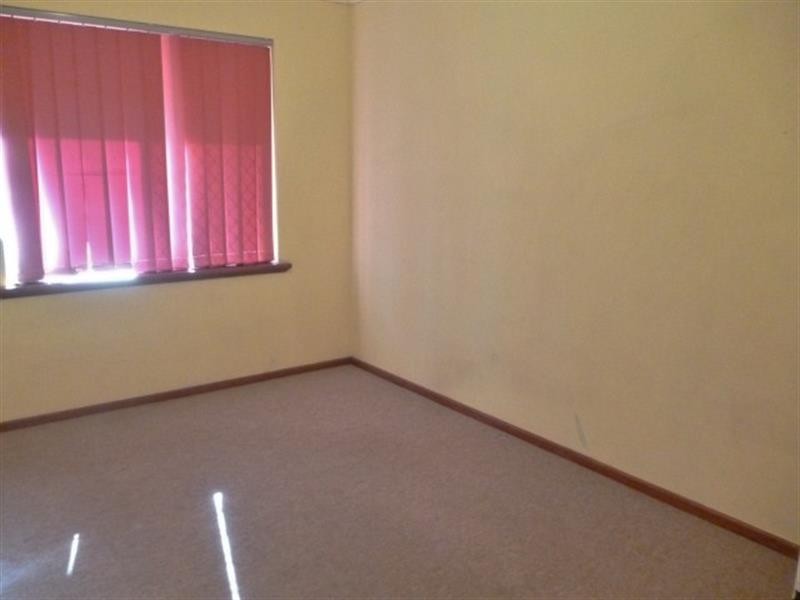 33 Carabeen  Rd, Maddington WA 6109