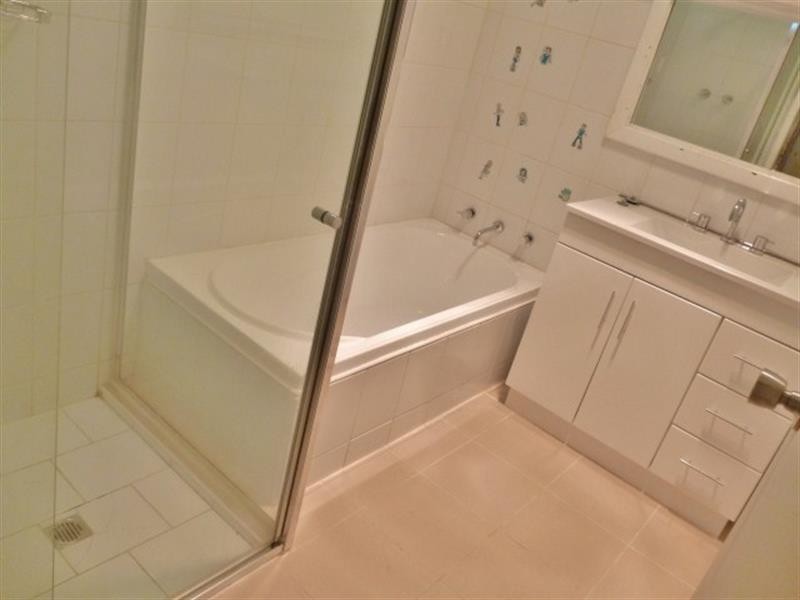 33 Carabeen  Rd, Maddington WA 6109