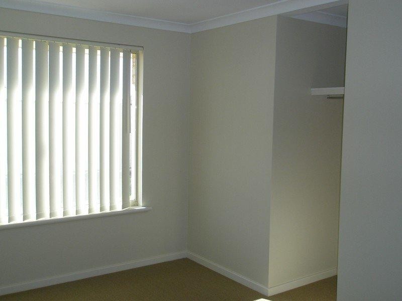 5 Castanet Drive Dr, Madeley WA 6065