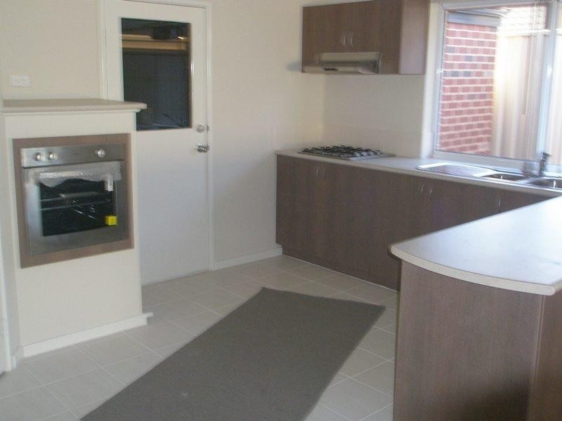 12 Giglia Drive Dr, Sinagra WA 6065