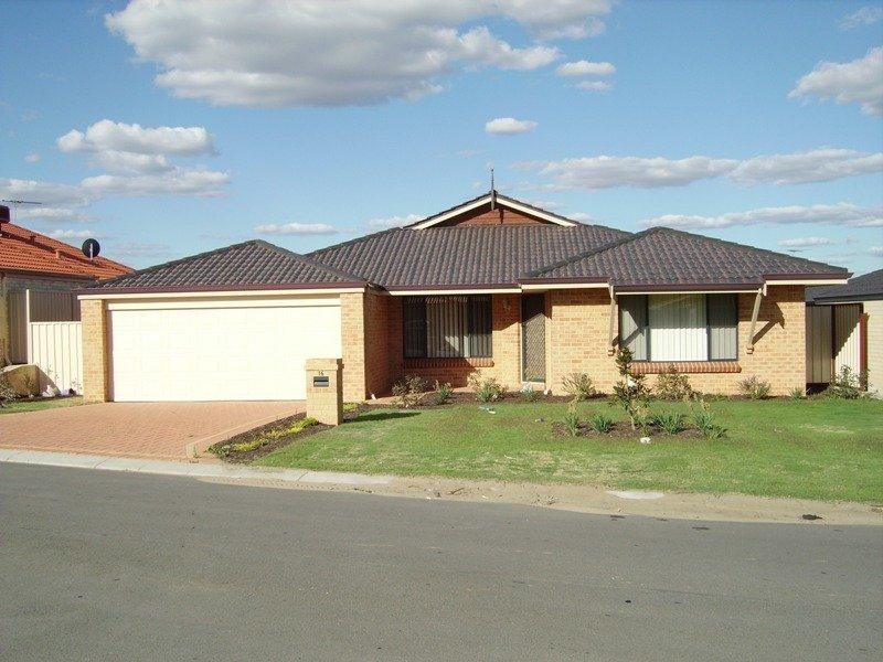 16 Bethwyn  Cct, Madeley WA 6065