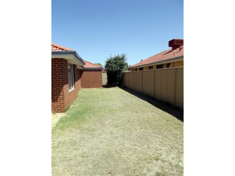 6 Angulata  Rd, Canning Vale WA 6155