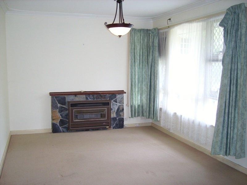 10 Bolton  Way, Orelia WA 6167