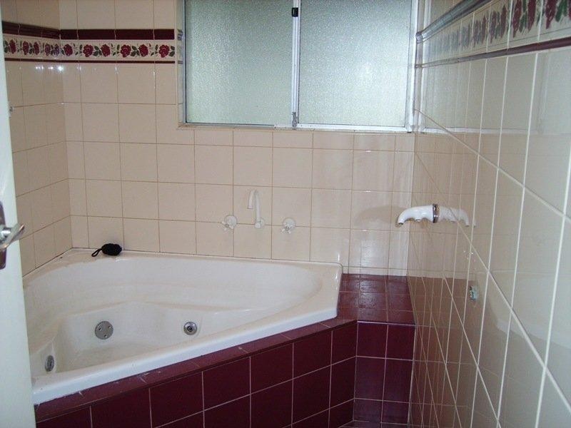 10 Bolton  Way, Orelia WA 6167