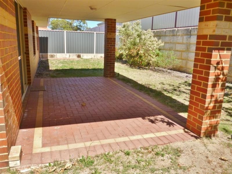 81 Shiraz  Bvd, Pearsall WA 6065