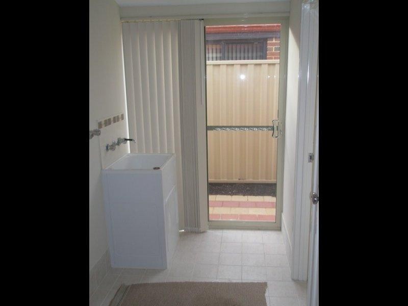 34 Bonannella Entrance Ent, Sinagra WA 6065