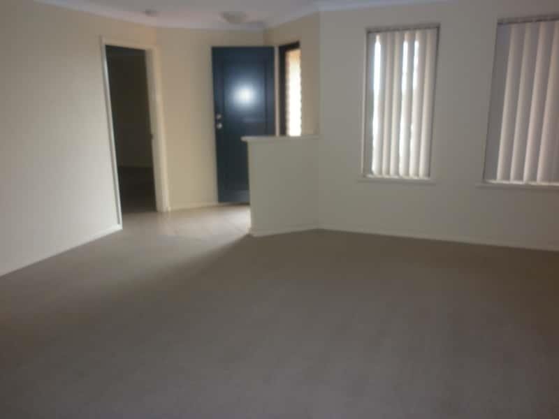 39 Bethwyn  Cct, Madeley WA 6065