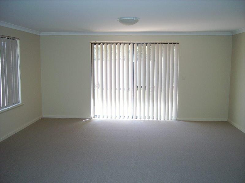 39 Bethwyn  Cct, Madeley WA 6065