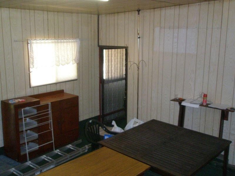 8 Millgate  Rd, Balga WA 6061