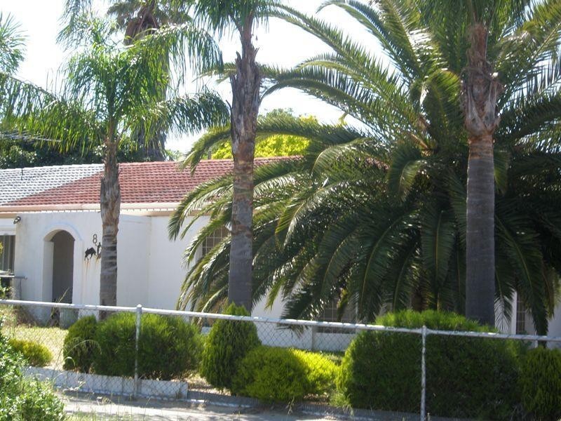 8 Millgate  Rd, Balga WA 6061